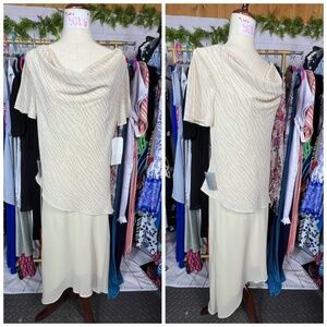 👗 NWT🤩 |•METAPHOR•| Champagne Gold Sparkle Special Occasion Dress